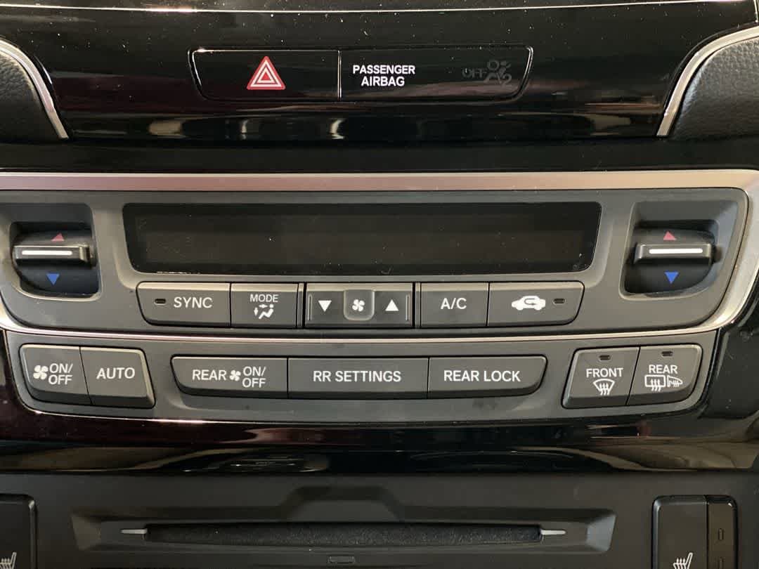 Thumbnail: 2019 Honda Pilot - 22