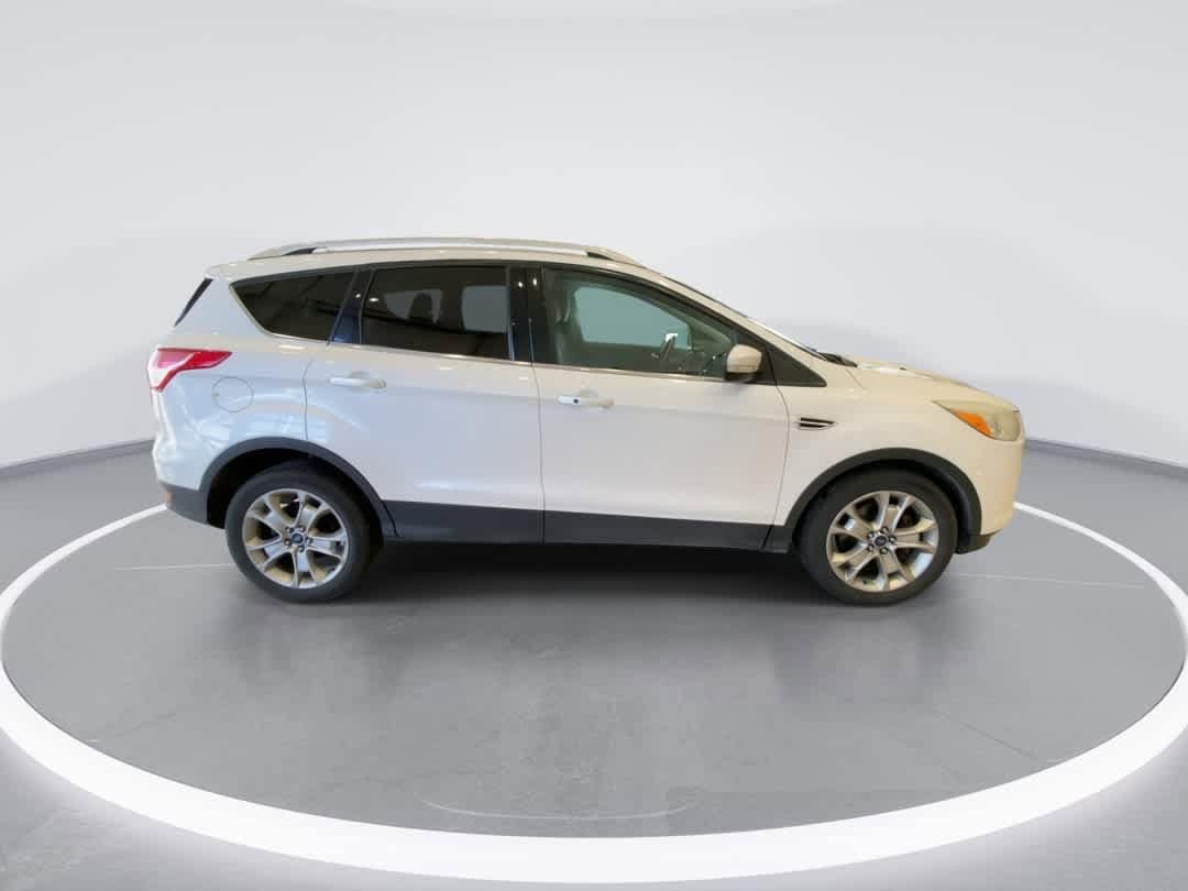 Thumbnail: 2015 Ford Escape - 9