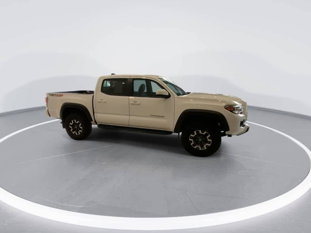 Thumbnail: 2021 Toyota Tacoma - 4