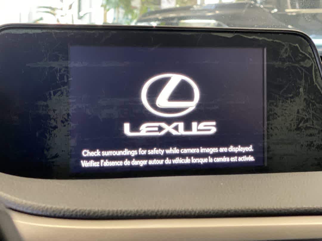 Thumbnail: 2017 Lexus RX - 16