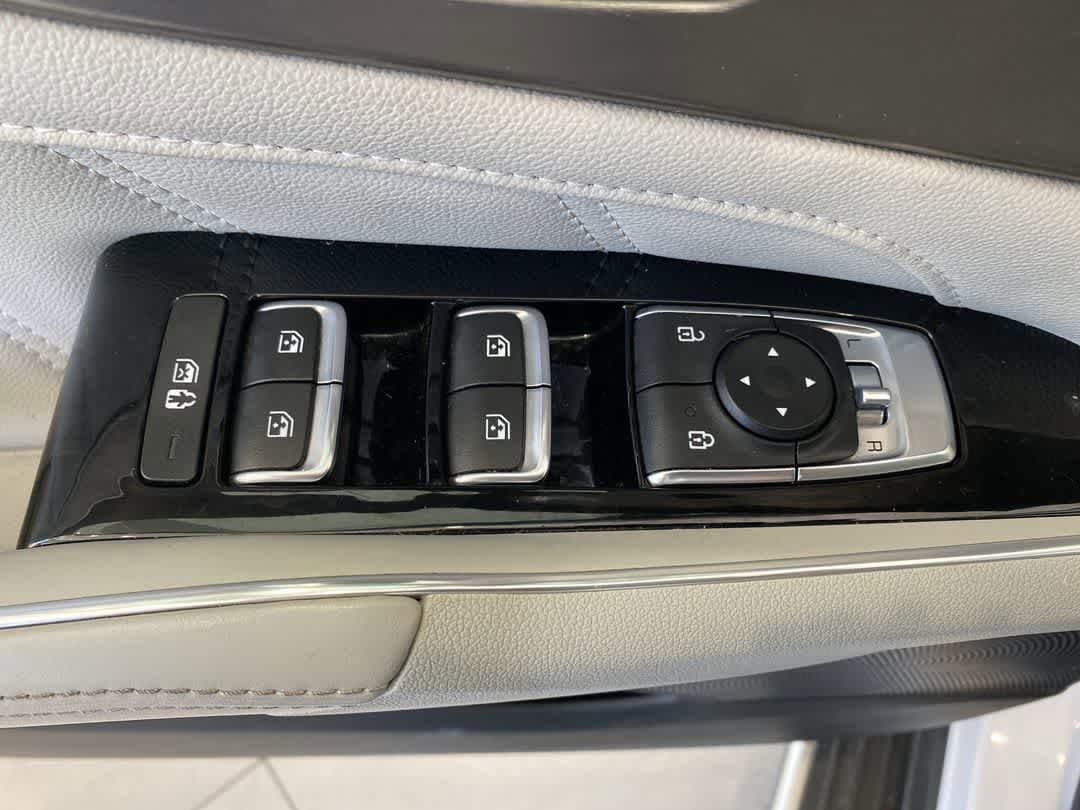 Thumbnail: 2022 Kia Sorento - 15