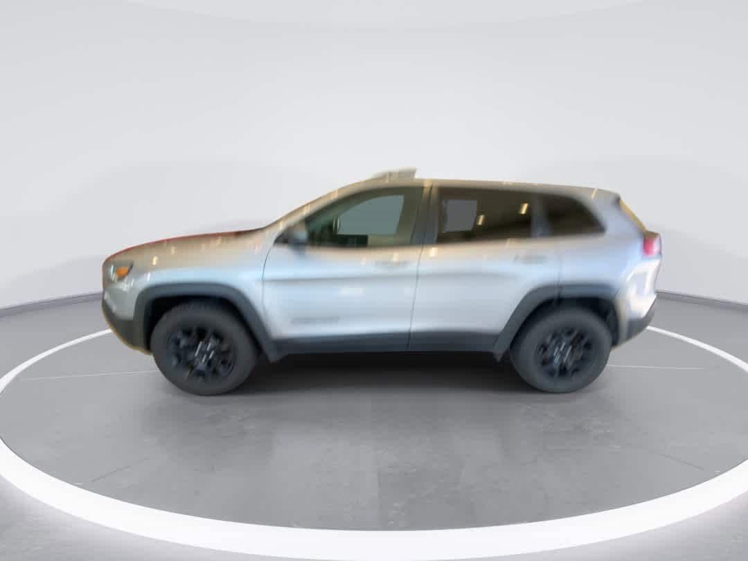 Thumbnail: 2020 Jeep Cherokee - 5