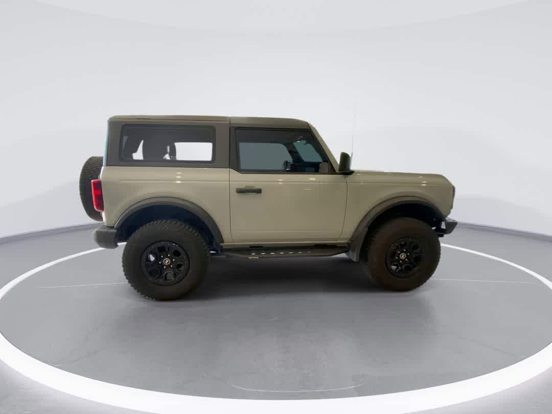Thumbnail: 2023 Ford Bronco - 9