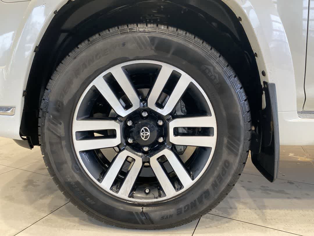 Thumbnail: 2021 Toyota 4Runner - 10