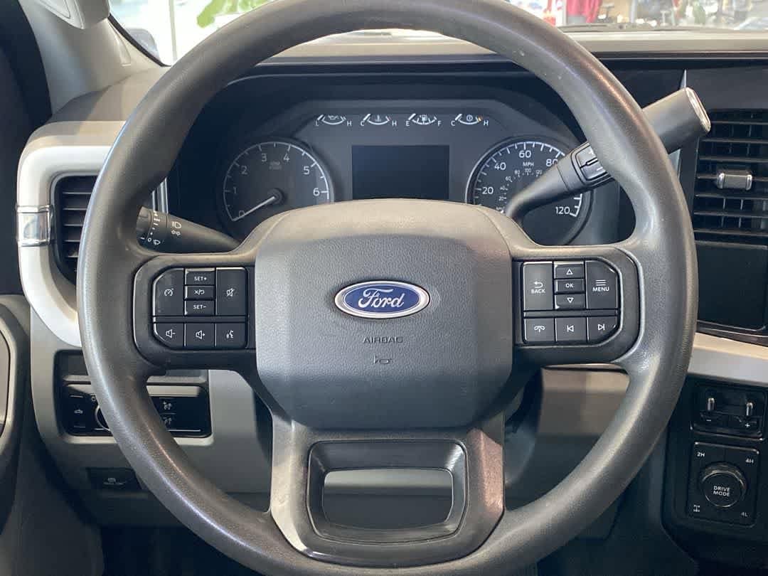 Thumbnail: 2023 Ford F-350 - 16