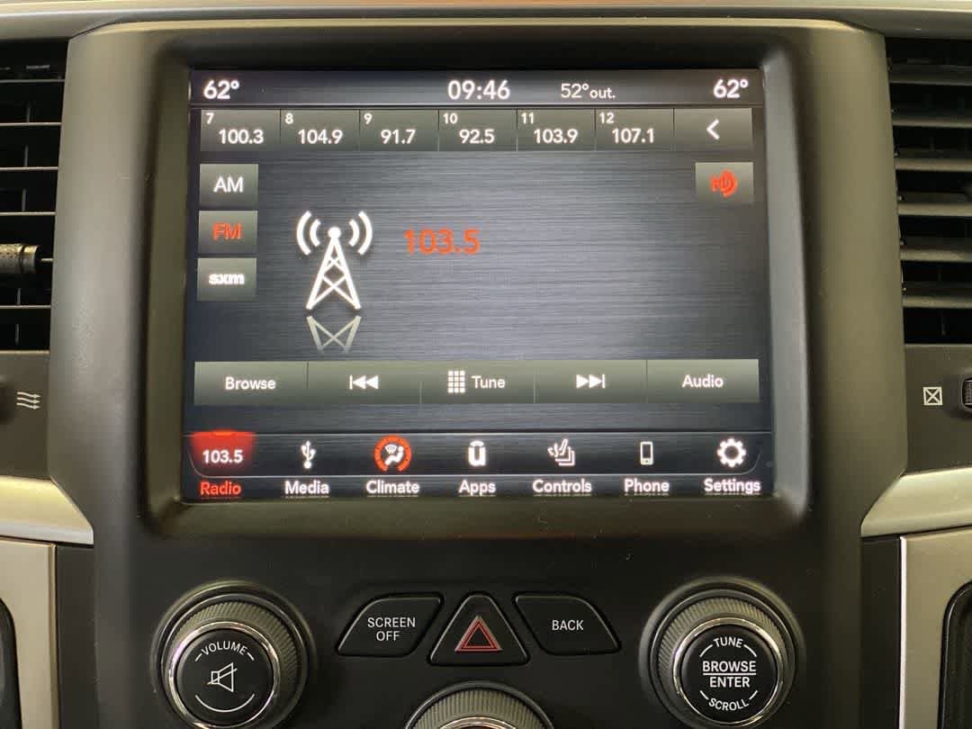 Thumbnail: 2019 RAM 1500 Classic - 19