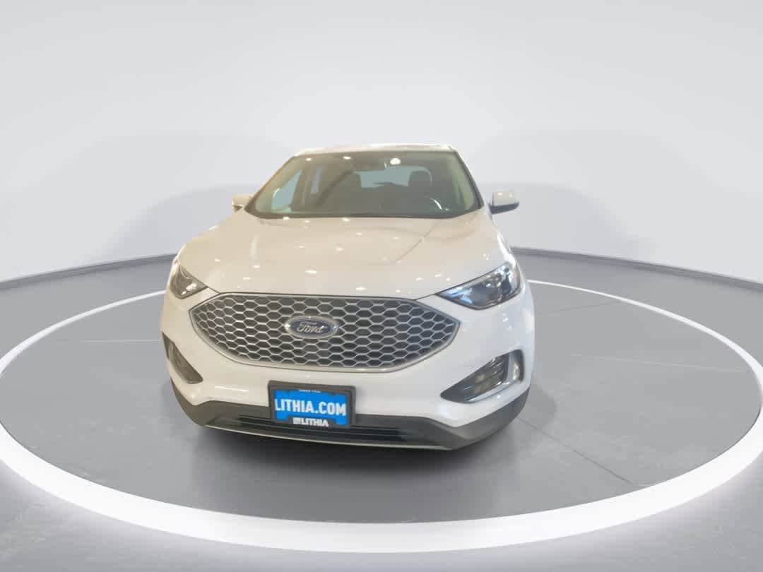 Thumbnail: 2024 Ford Edge - 3