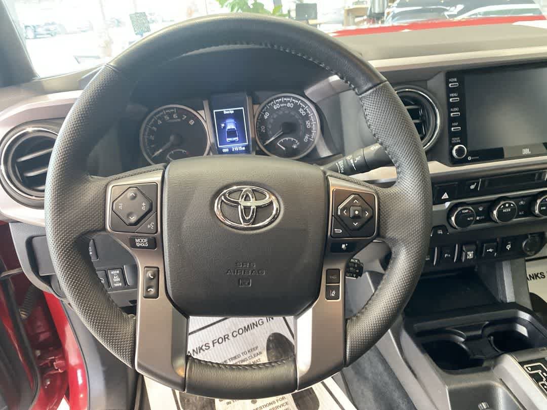 Thumbnail: 2022 Toyota Tacoma - 16