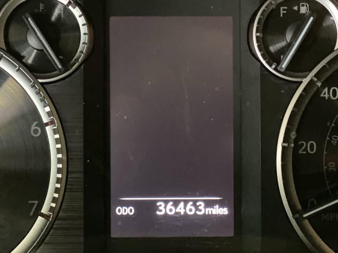 Thumbnail: 2023 Lexus GX - 17