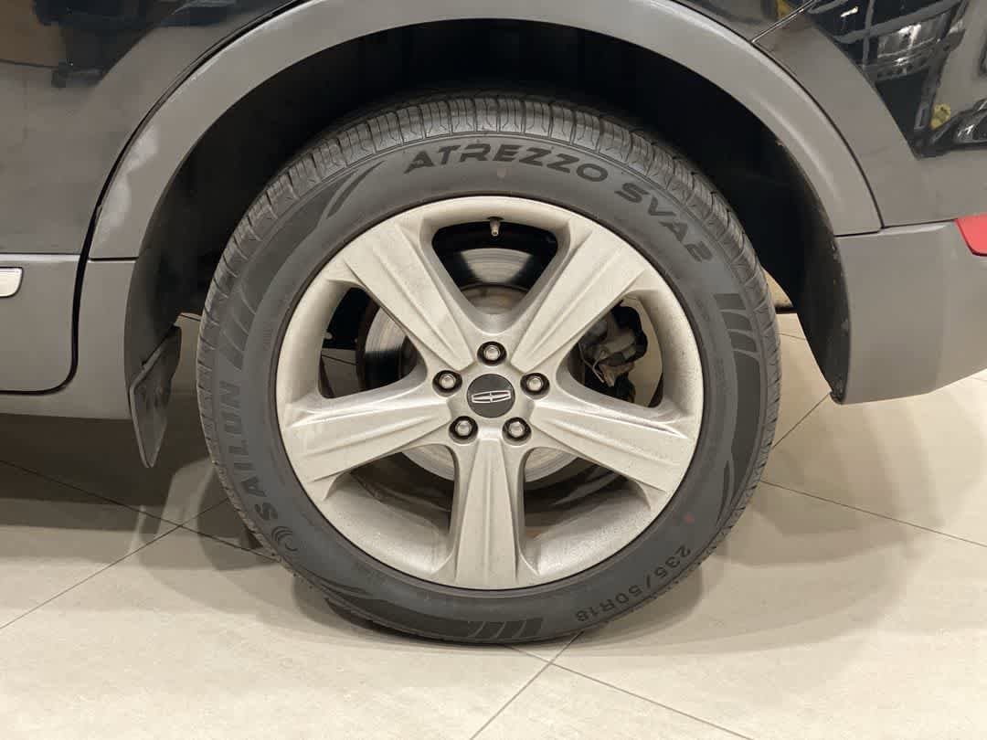 Thumbnail: 2017 Lincoln MKC - 13