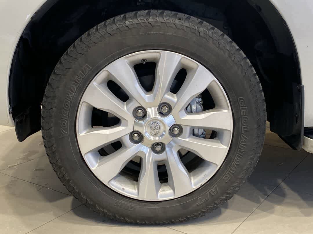 Thumbnail: 2018 Toyota Sequoia - 11