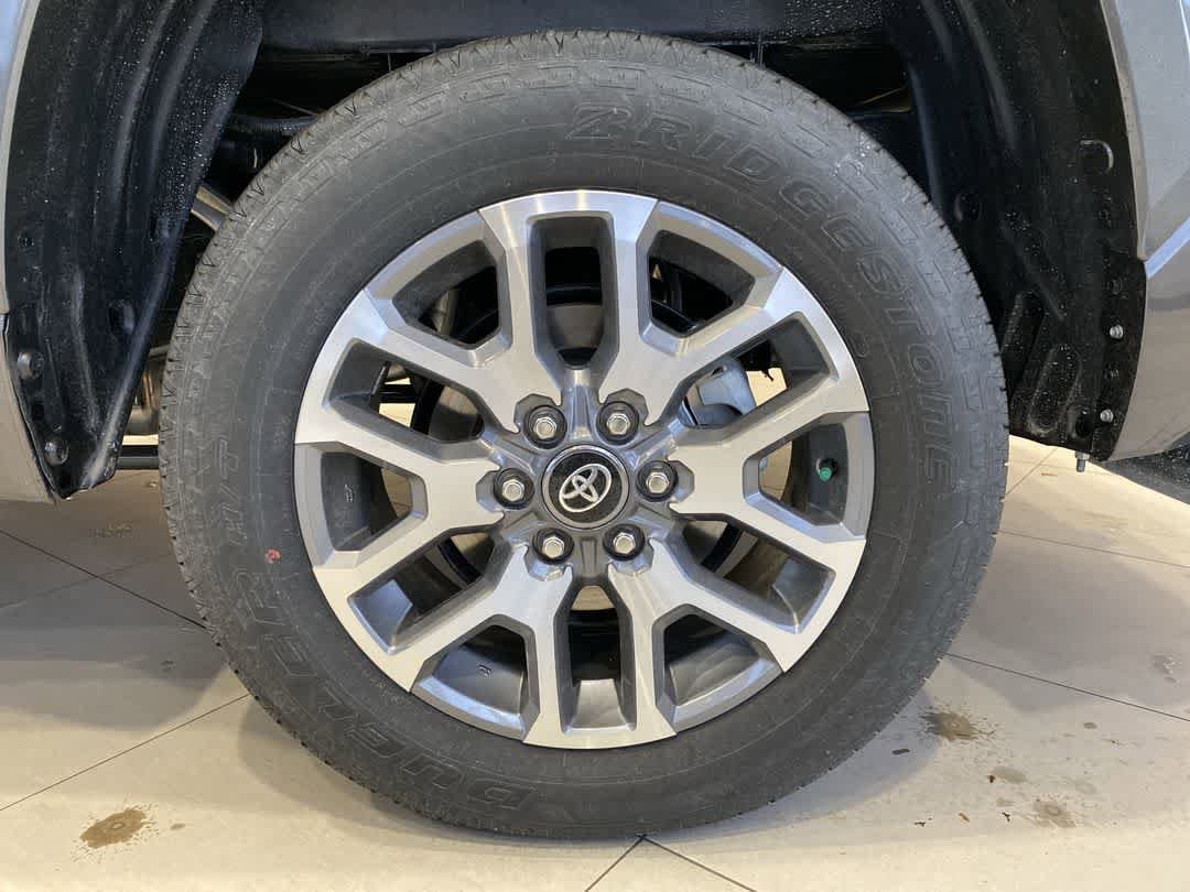 Thumbnail: 2025 Toyota Tundra - 10