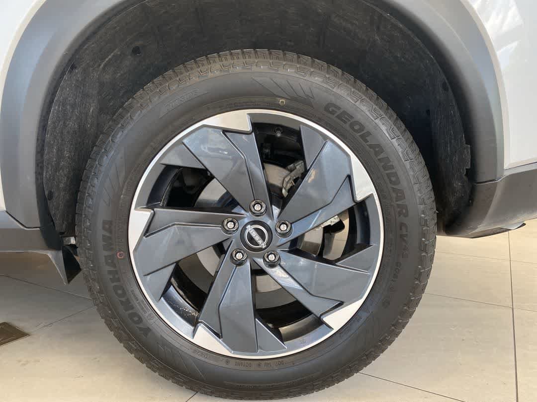 Thumbnail: 2024 Nissan Rogue - 12