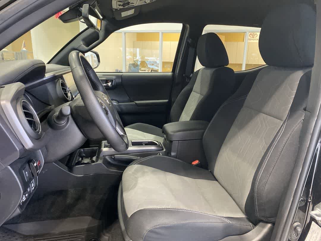 Thumbnail: 2023 Toyota Tacoma - 11