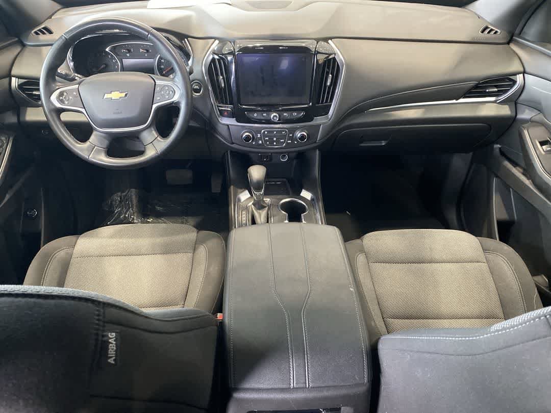 Thumbnail: 2023 Chevrolet Traverse - 22