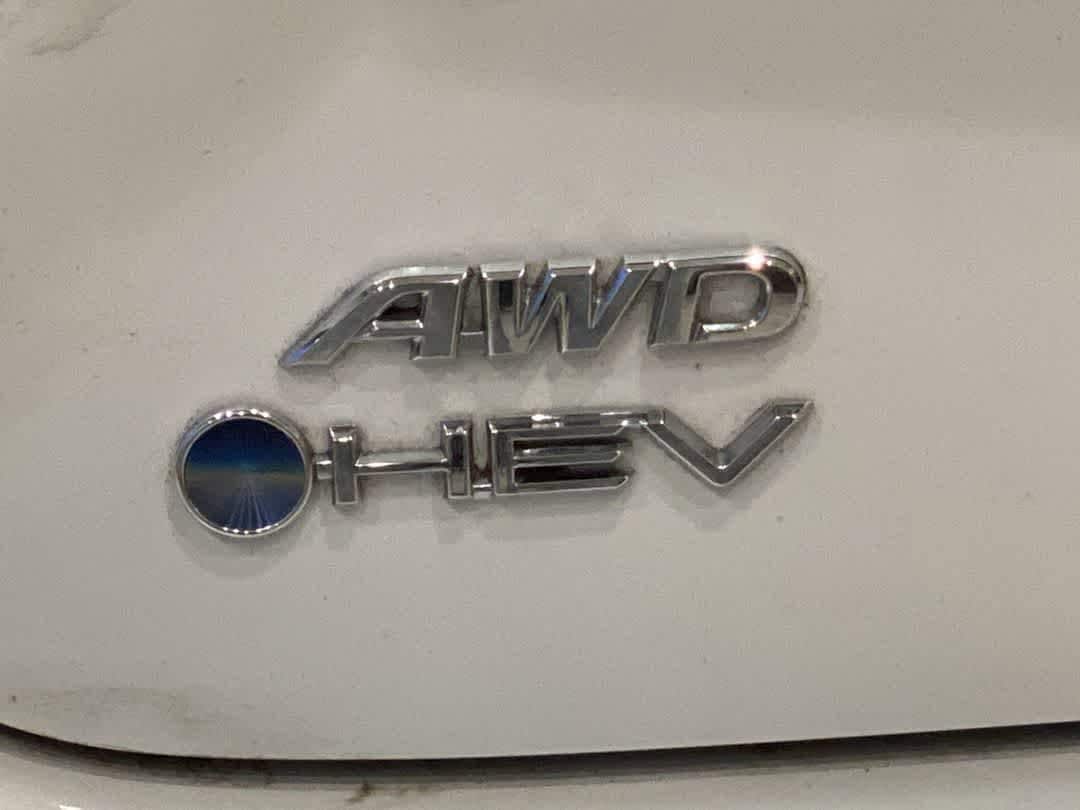 Thumbnail: 2025 Toyota Camry - 11