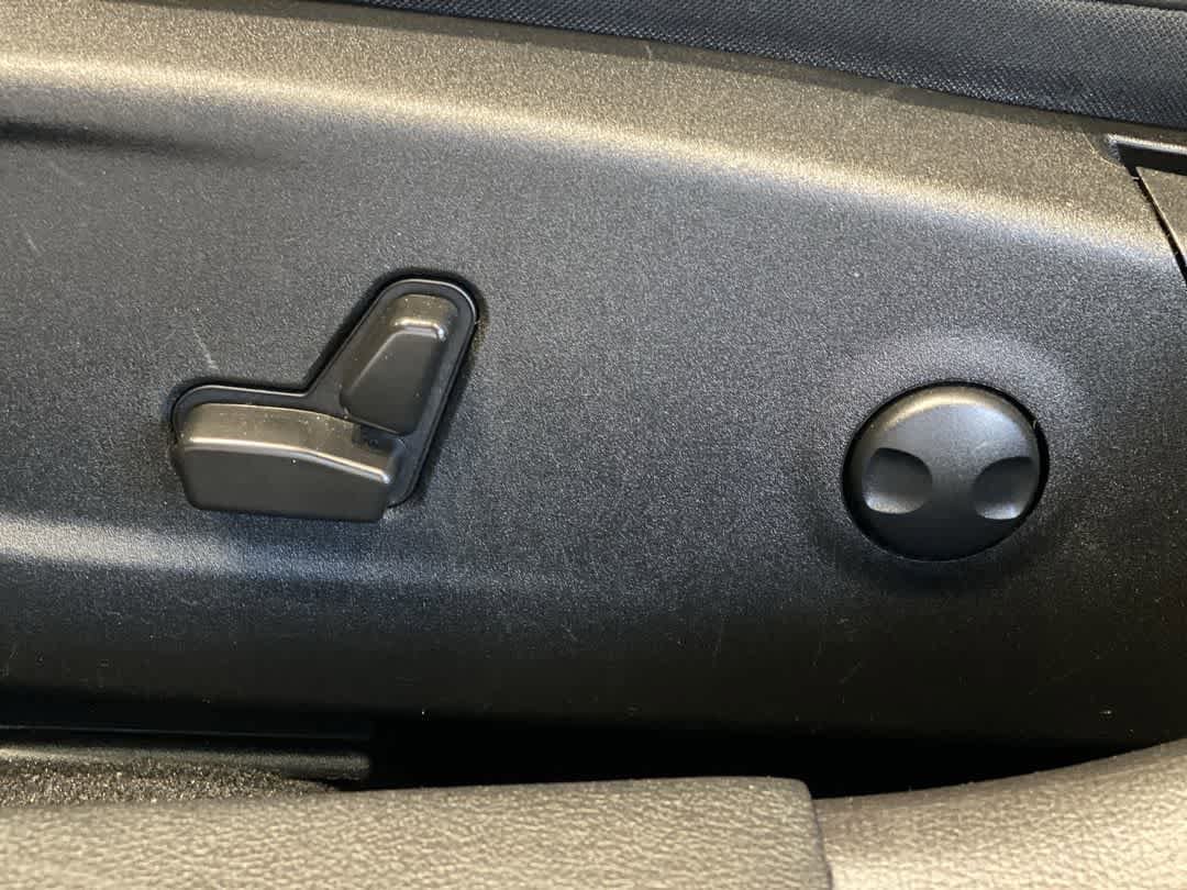 Thumbnail: 2022 Dodge Charger - 14