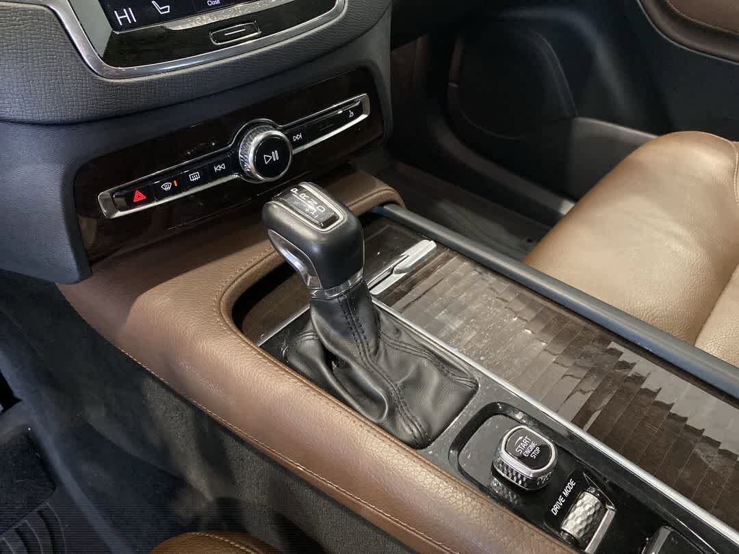 Thumbnail: 2019 Volvo XC90 - 19