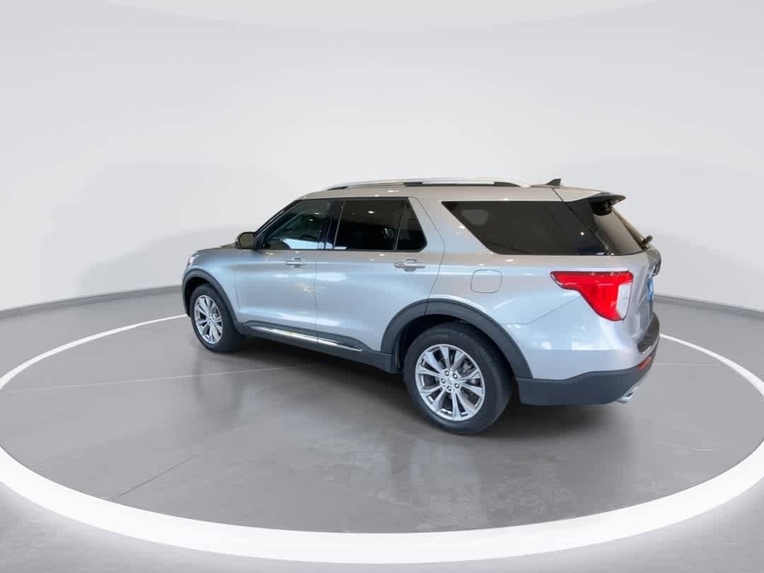 Thumbnail: 2023 Ford Explorer - 6