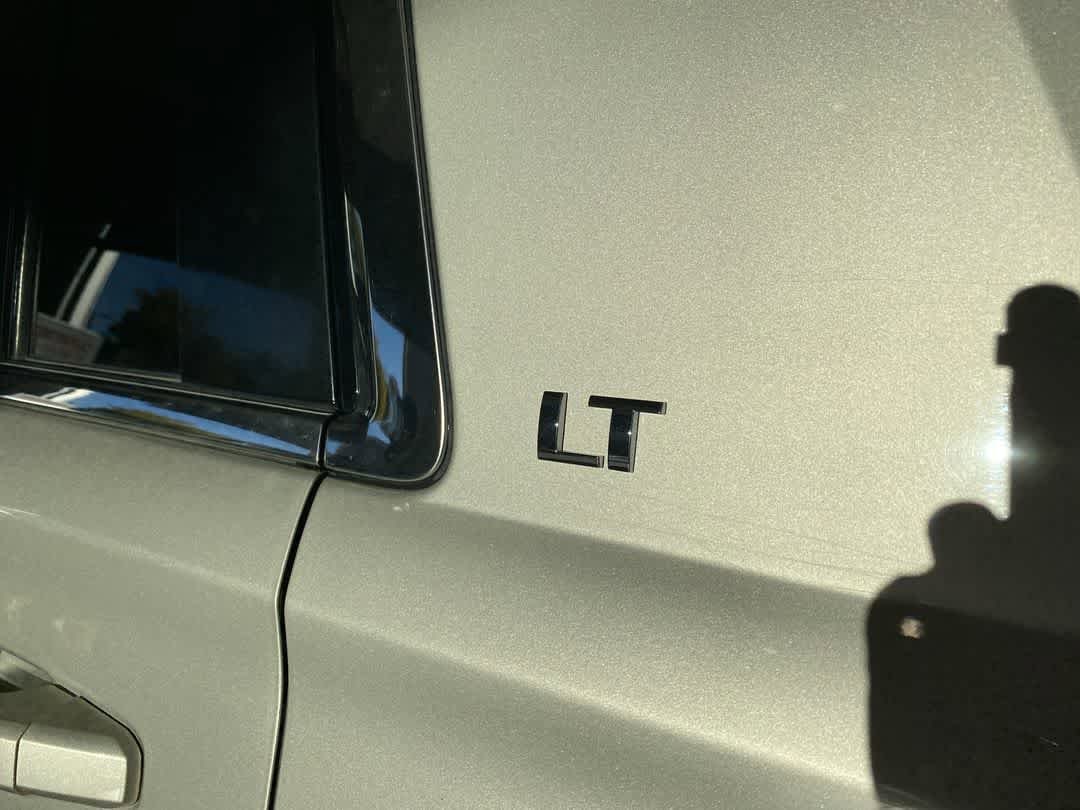 Thumbnail: 2015 Chevrolet Tahoe - 11