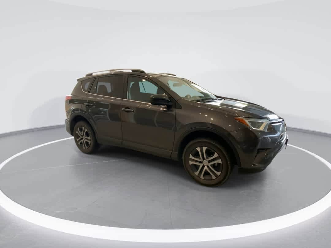Thumbnail: 2017 Toyota RAV4 - 2