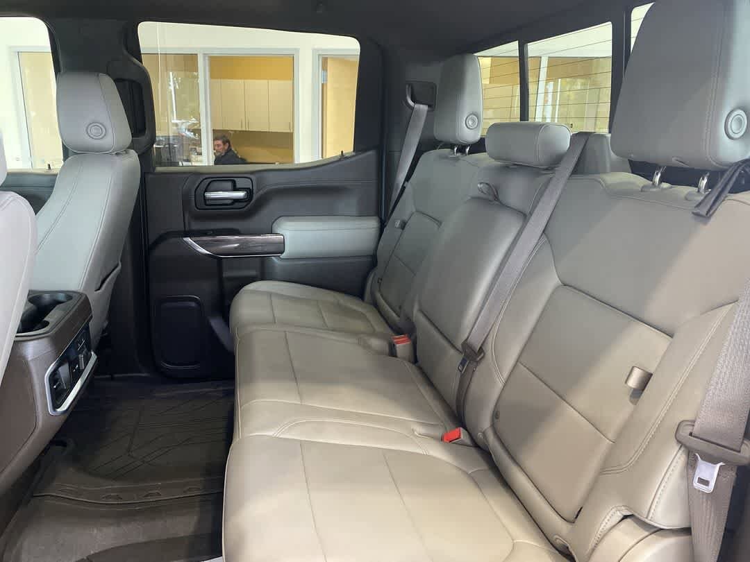 Thumbnail: 2021 Chevrolet Silverado 1500 - 24