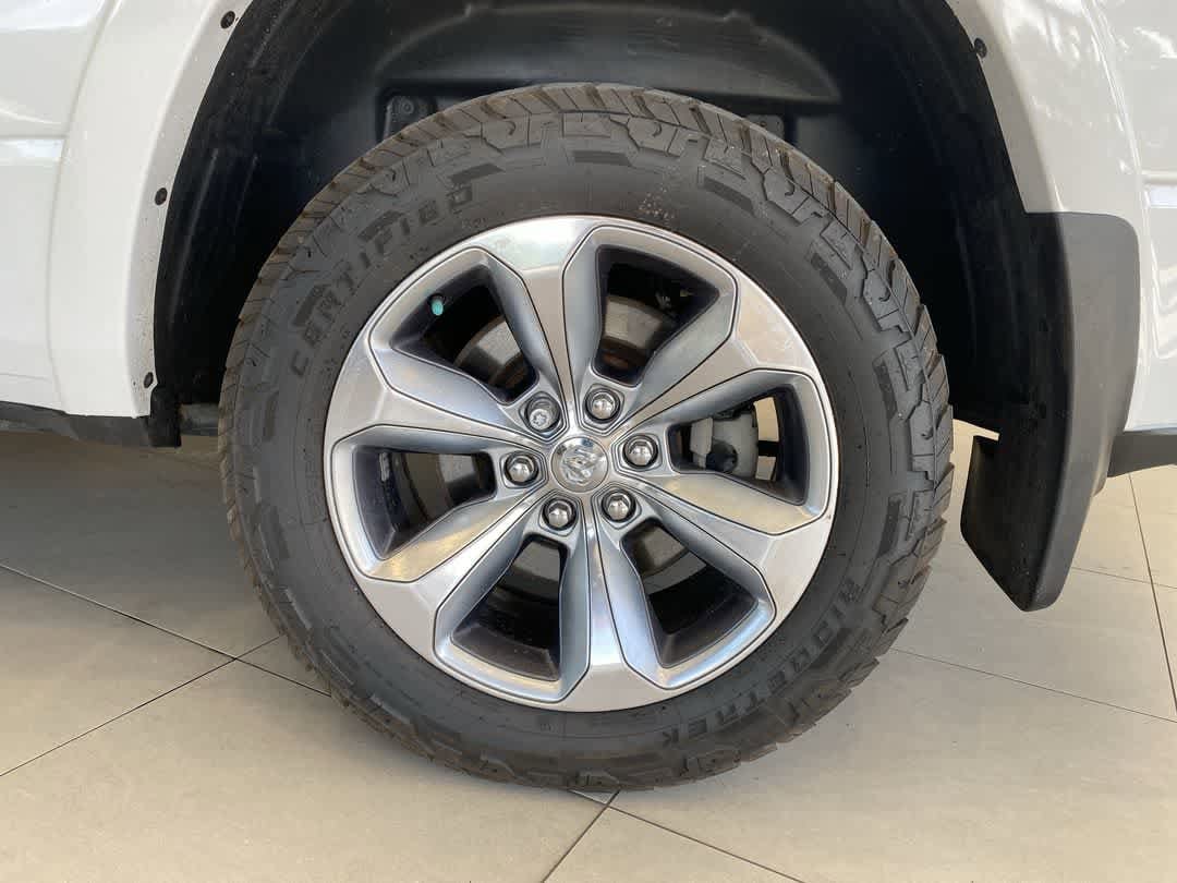 Thumbnail: 2019 RAM 1500 - 13
