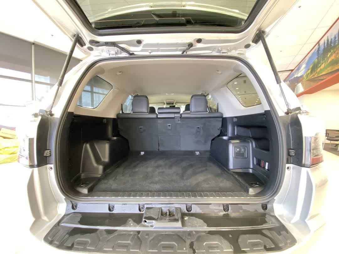 Thumbnail: 2024 Toyota 4Runner - 25