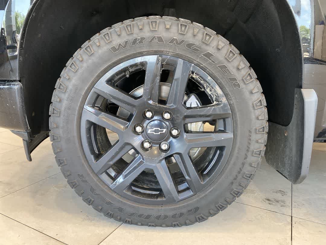 Thumbnail: 2023 Chevrolet Silverado 1500 - 12