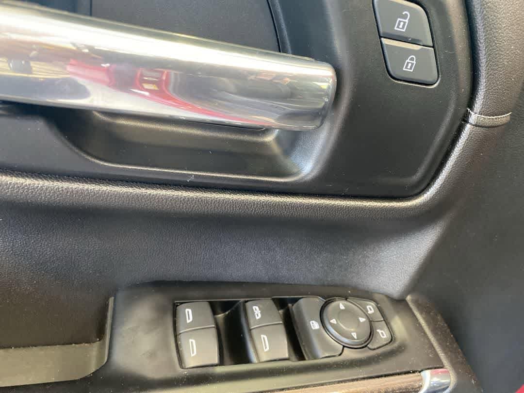 Thumbnail: 2019 Chevrolet Silverado 1500 - 24