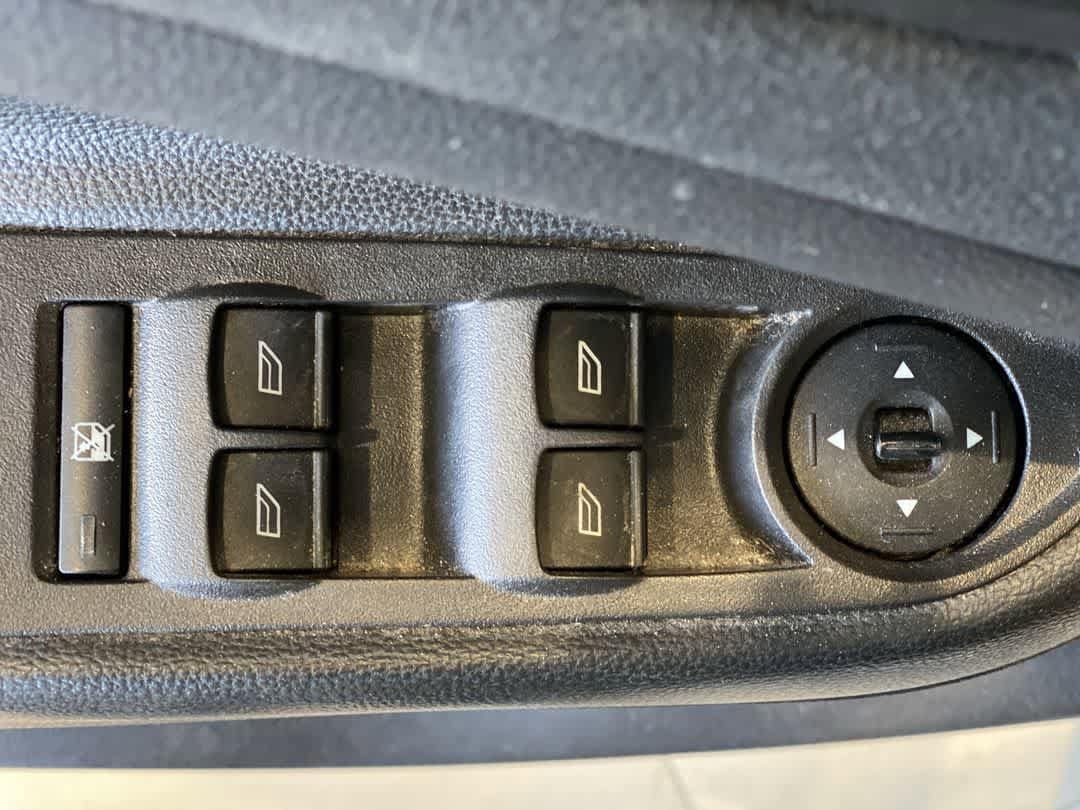 Thumbnail: 2018 Ford Escape - 16