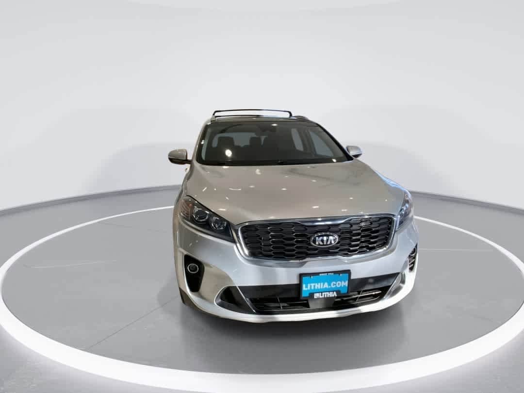 Thumbnail: 2020 Kia Sorento - 3