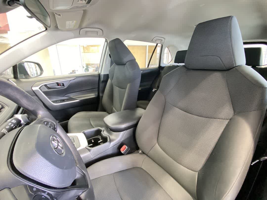 Thumbnail: 2024 Toyota RAV4 - 14