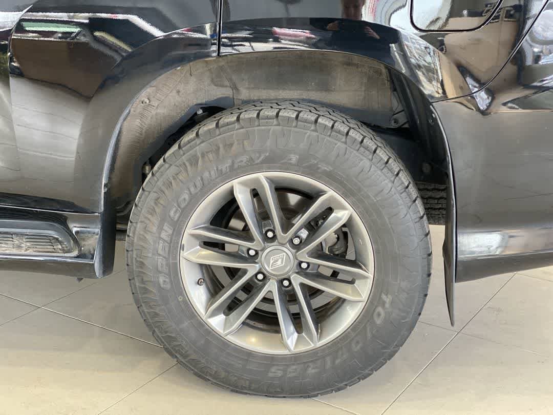 Thumbnail: 2023 Lexus GX - 12