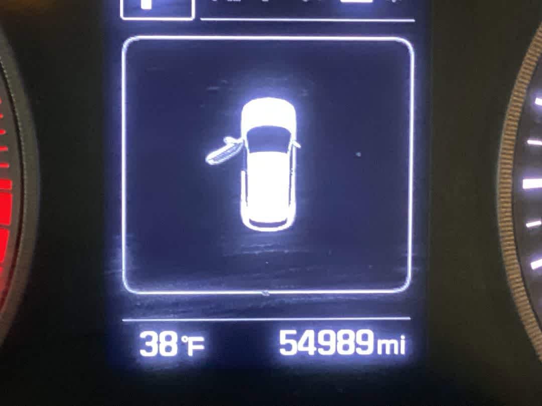 Thumbnail: 2018 Hyundai Tucson - 18