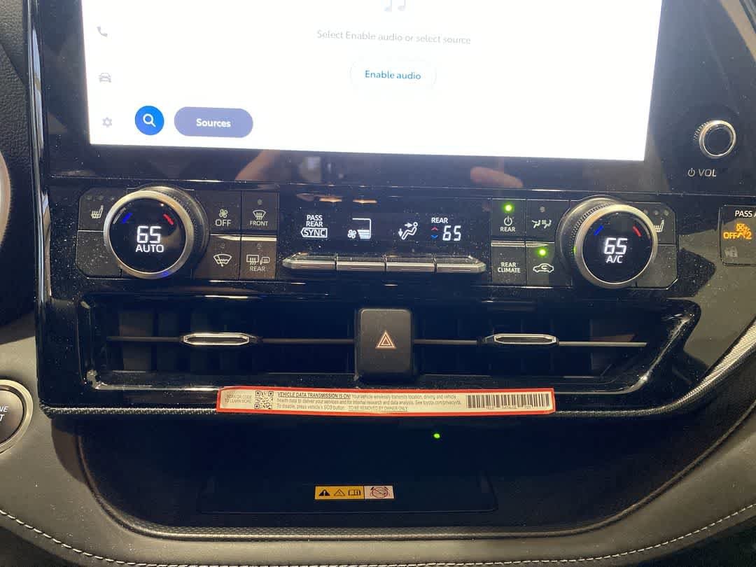 Thumbnail: 2025 Toyota Highlander - 20