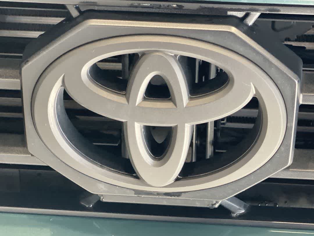 Thumbnail: 2025 Toyota 4Runner - 10