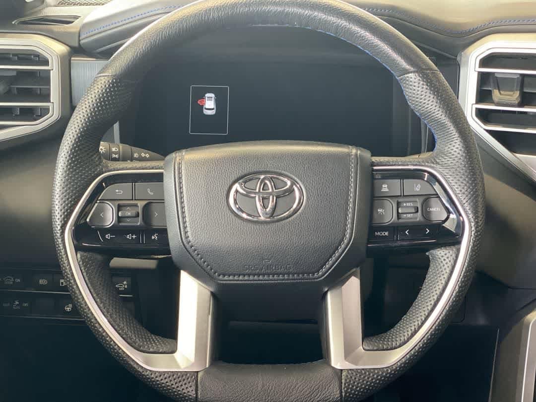 Thumbnail: 2024 Toyota Sequoia - 16