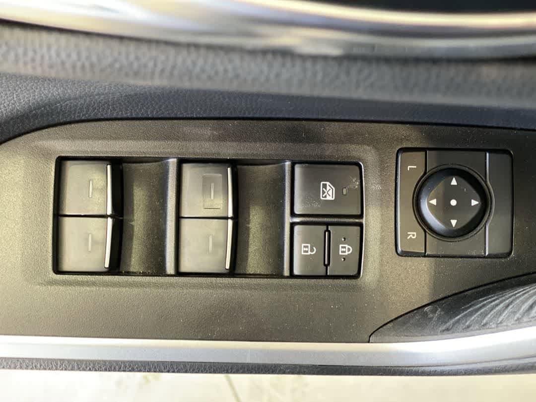 Thumbnail: 2024 Toyota RAV4 - 16