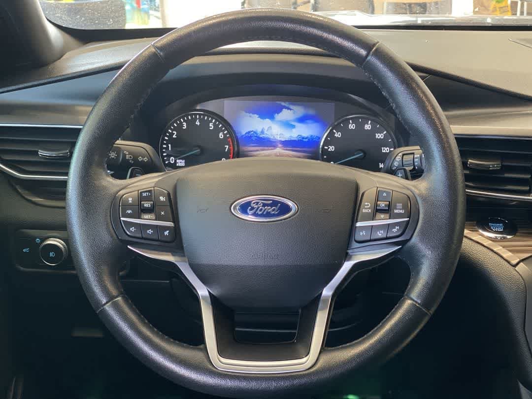 Thumbnail: 2020 Ford Explorer - 17