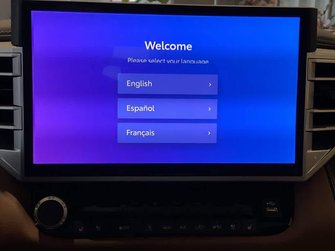 Thumbnail: 2025 Toyota Tundra - 19