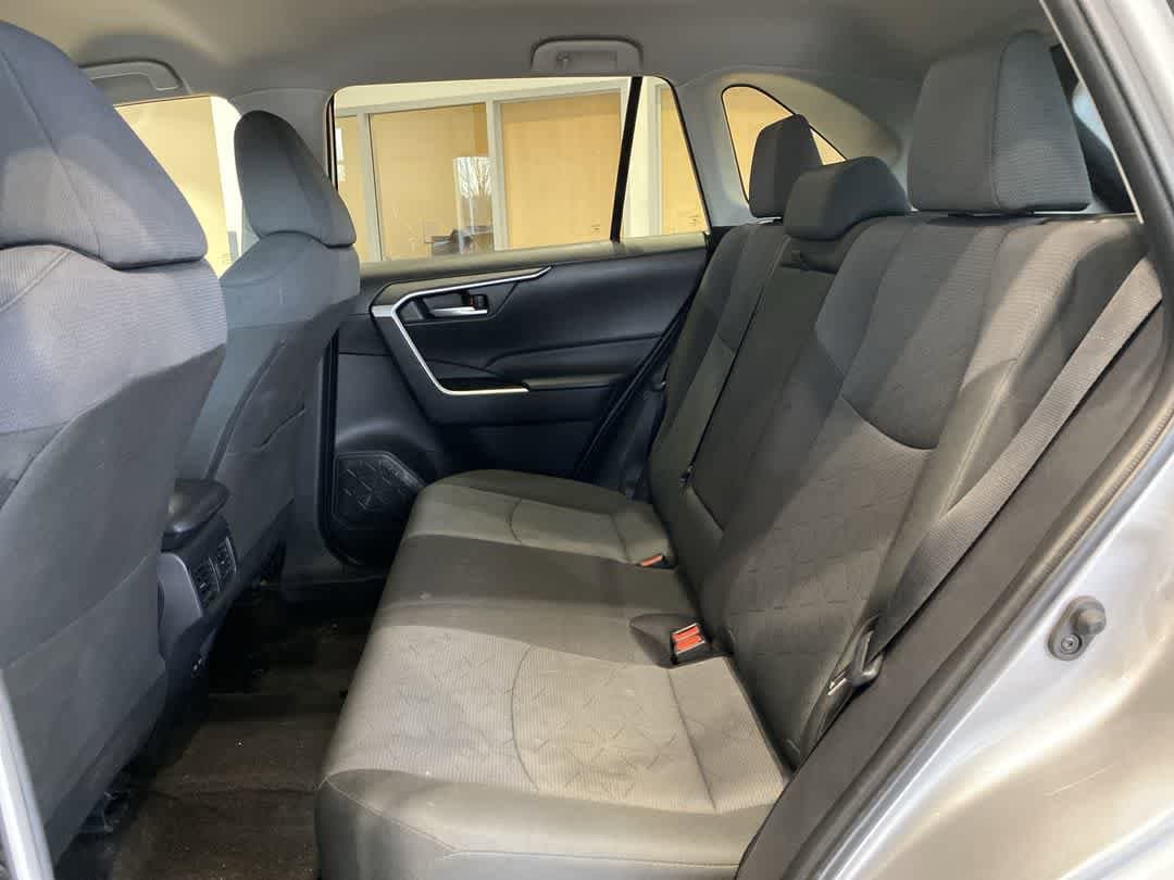 Thumbnail: 2025 Toyota RAV4 - 22