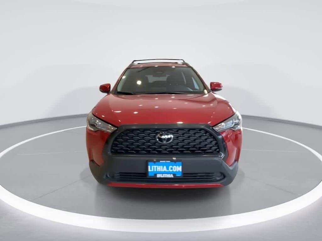 Used 2024 Toyota Corolla Cross LE SUV