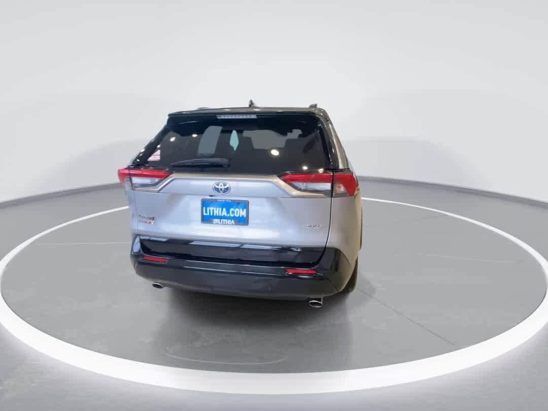 Thumbnail: 2023 Toyota RAV4 - 7