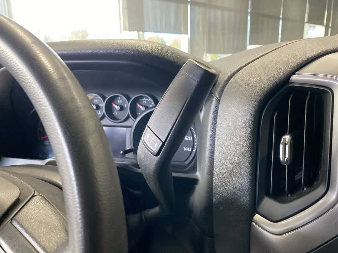 Thumbnail: 2020 Chevrolet Silverado 1500 - 22