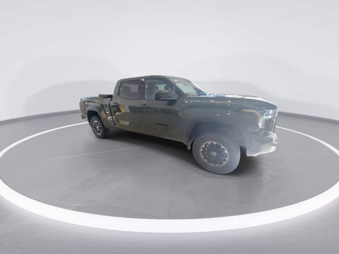 Thumbnail: 2022 Toyota Tundra - 2