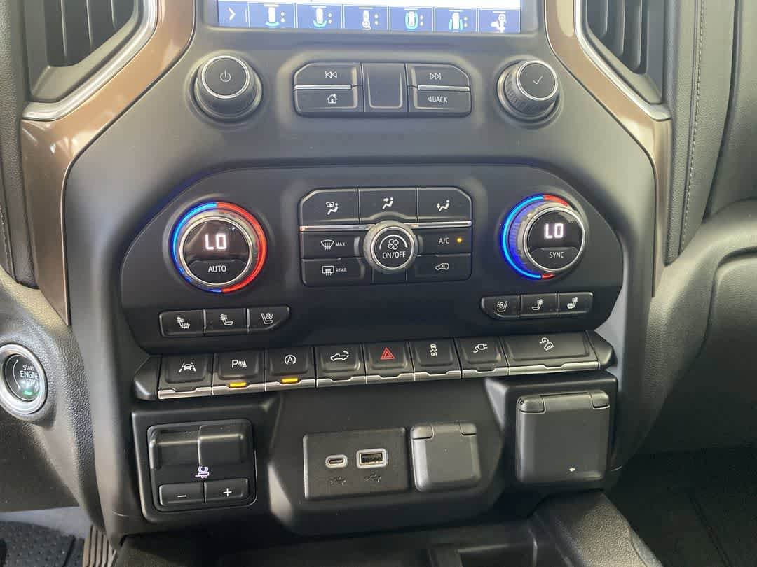 Thumbnail: 2019 Chevrolet Silverado 1500 - 20