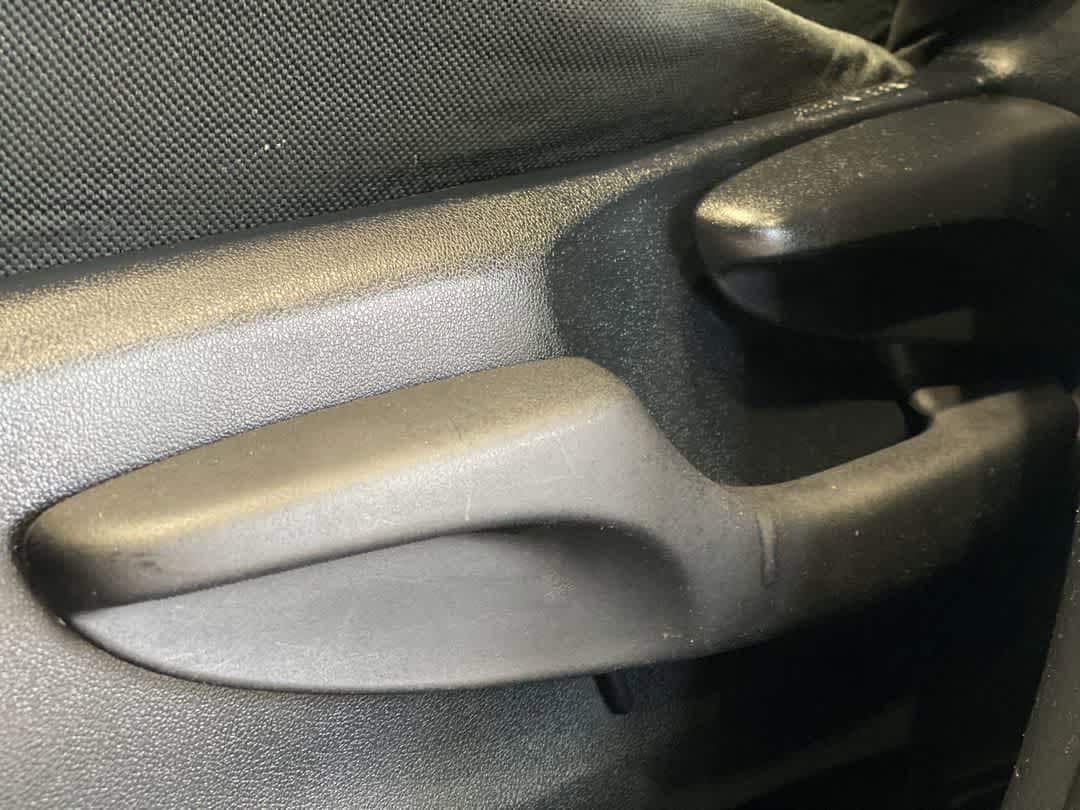 Thumbnail: 2018 Toyota RAV4 - 14