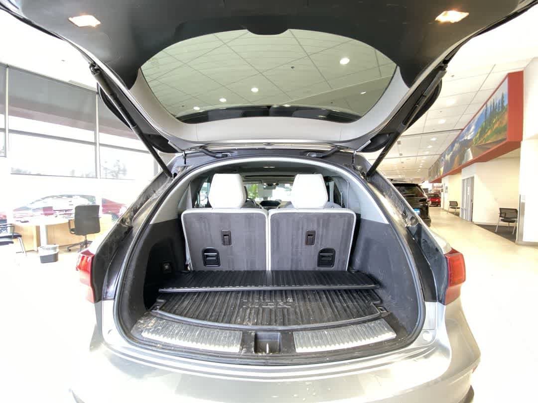 Thumbnail: 2020 Acura MDX - 26