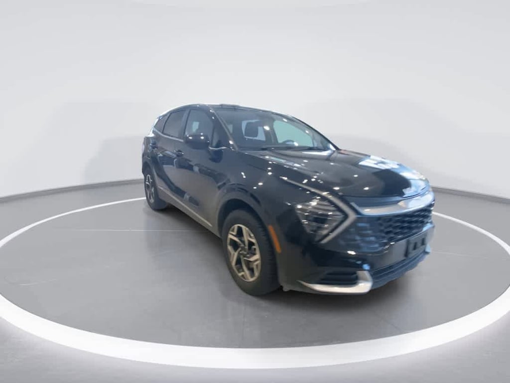 Used 2024 Kia Sportage LX SUV